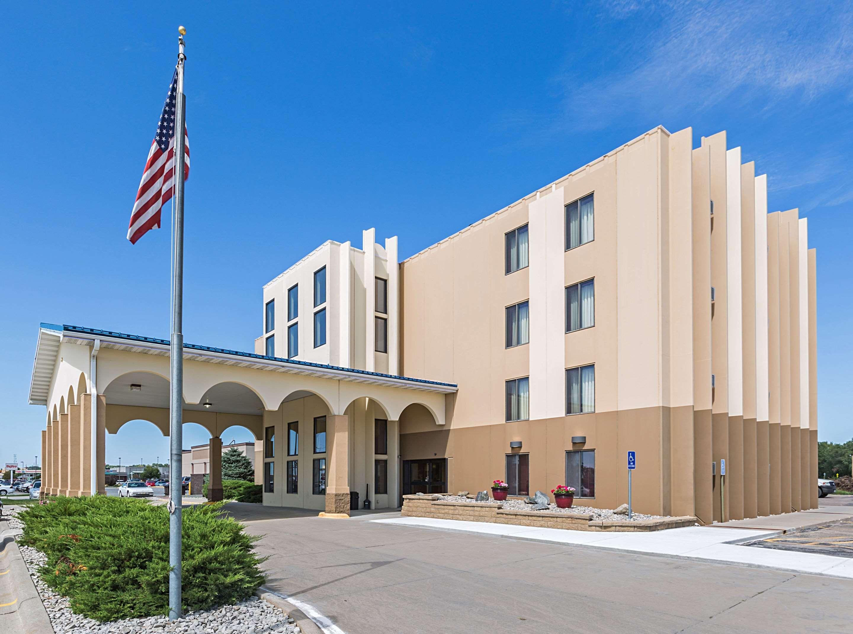 Rodeway Inn Norfolk Exterior photo